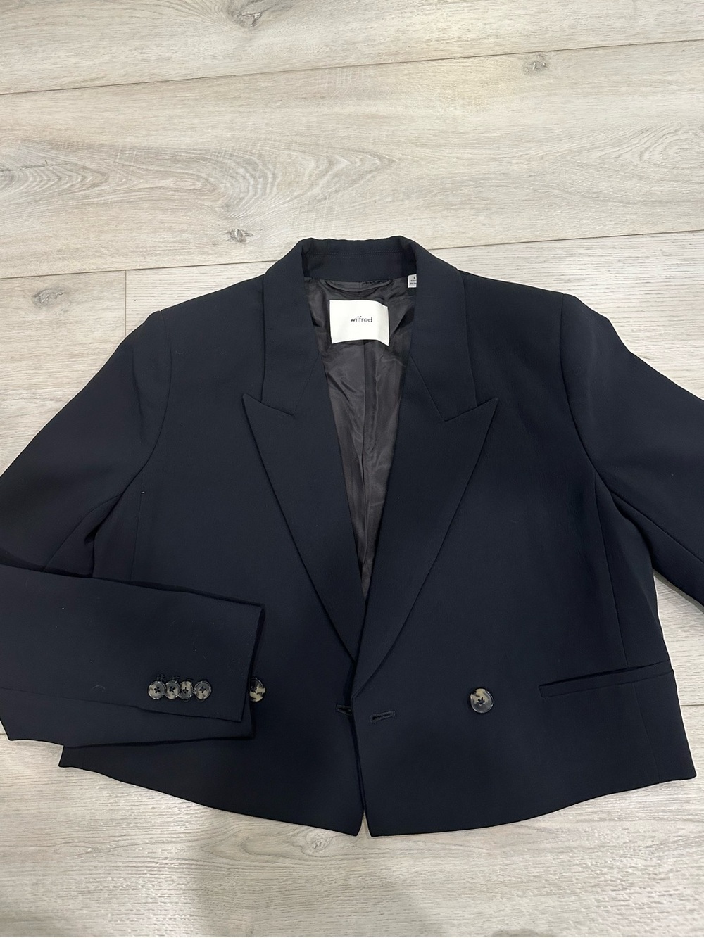 Wilfred Aritzia Black Double Breasted Blazer Size 6